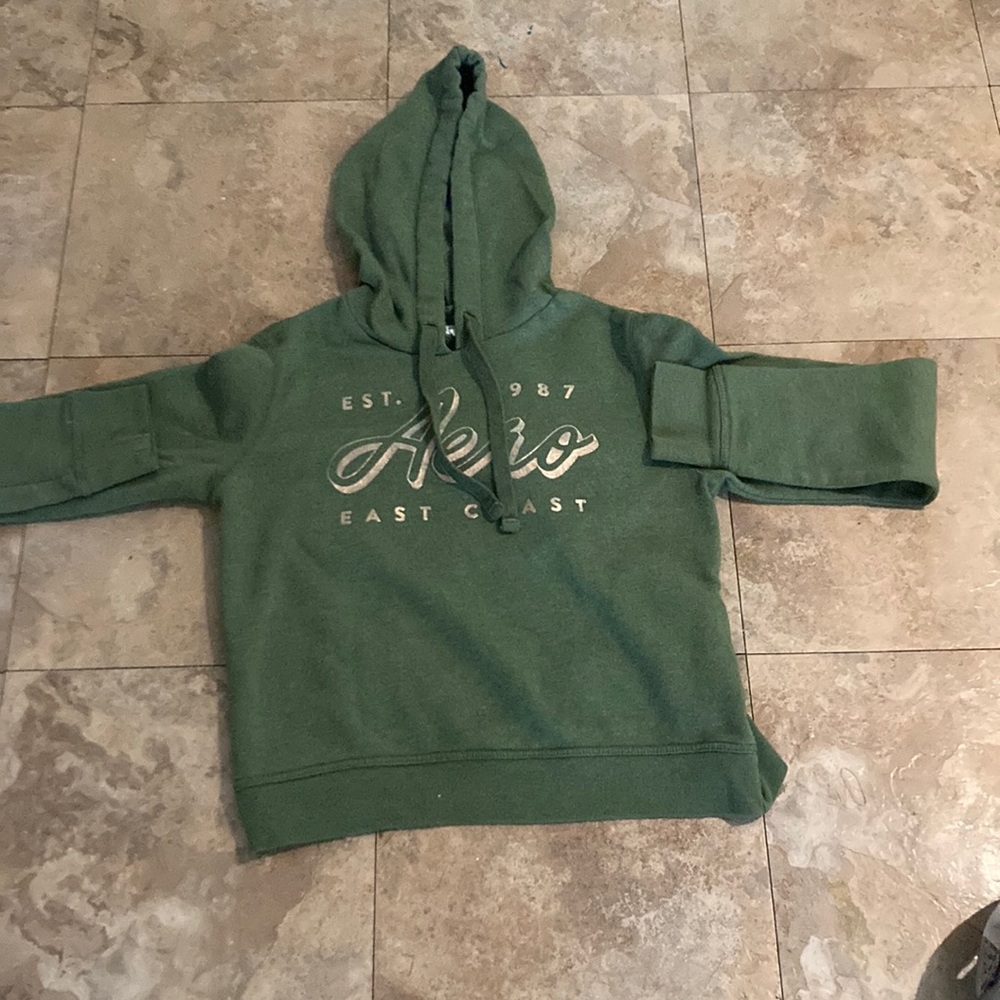 it is a cropped hoody from Aeropostale